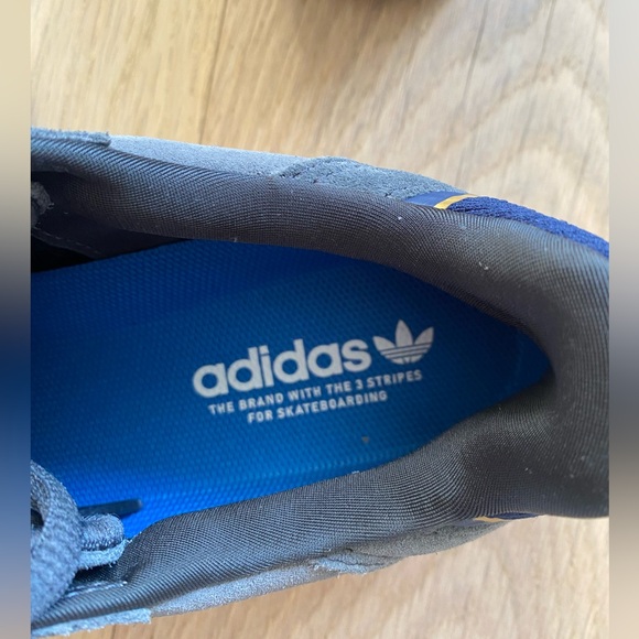 NWT Men’s Adidas Tyshawn Jones Carbon/navy sneaker size 10 - Picture 11 of 13